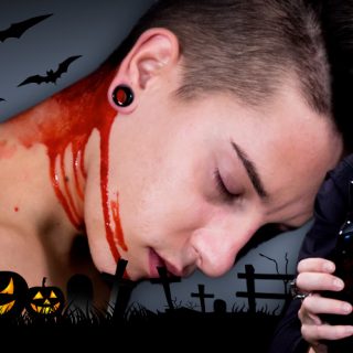 Fucked by Vampires for Halloween - Alexis Tivoli & Loic Miller